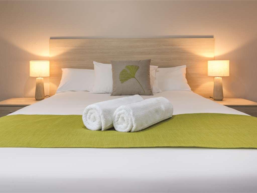 Mandala Ace Albany Hotel Kamer foto